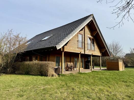 Einfamilienhaus zum Kauf 389.000 € 5 Zimmer 185 m² 1.030 m² Grundstück Brunsbüttel 25541