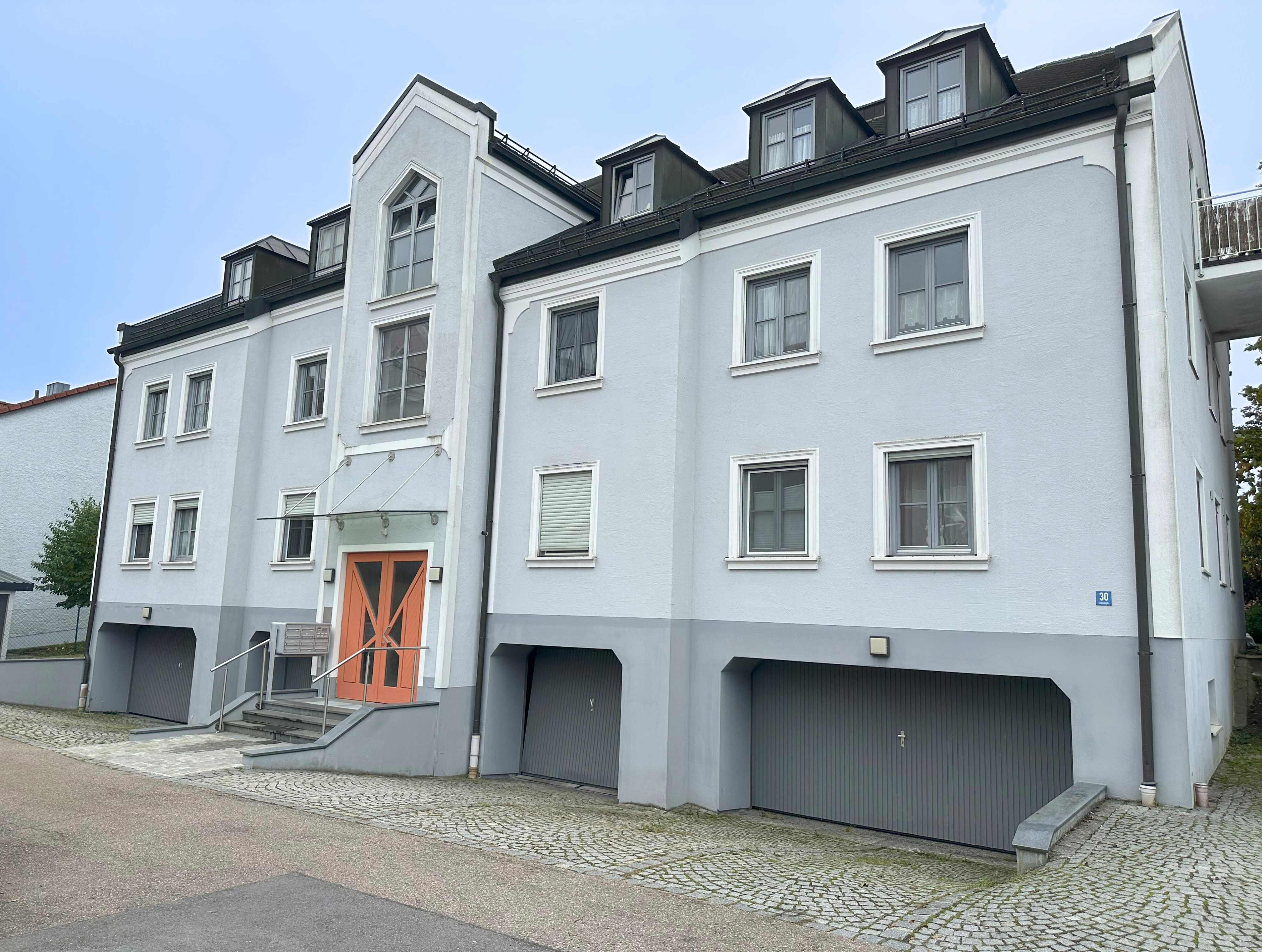 Wohnung zum Kauf 850.000 € 11 Zimmer 303 m²<br/>Wohnfläche Hacklberg Passau 94034