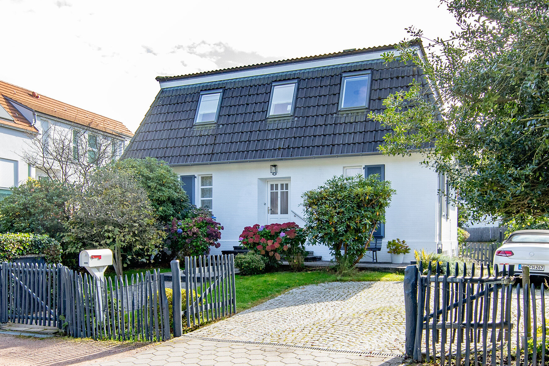 Einfamilienhaus zum Kauf 1.595.000 € 6 Zimmer 160 m²<br/>Wohnfläche 571 m²<br/>Grundstück Blankenese Hamburg 22587