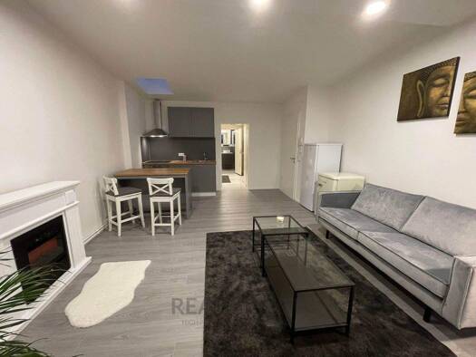 Studio zur Miete 1.196 € 1,5 Zimmer 50 m² 5. Geschoss Uhlenhorst Hamburg 22087