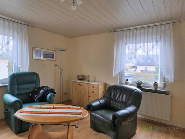 Wohnung zur Miete auf Zeit 455 € 2 Zimmer 50 m² frei ab 01.08.2026 Oberlungwitz 09353