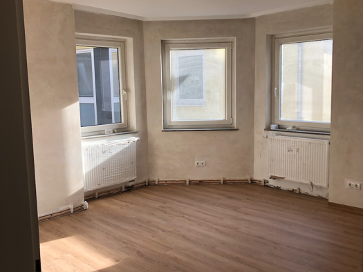 Wohnung zur Miete 750 € 2 Zimmer 58 m² Geschoss 2/3 Altstadt Würzburg 97070