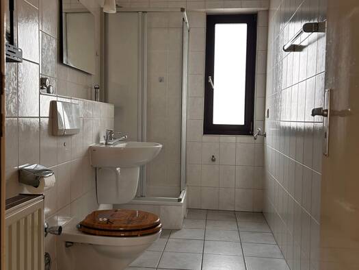 Wohnung zur Miete 480 € 2 Zimmer 56 m² Geschoss 3/4 frei ab sofort Heuduckstraße 26 Alt-Saarbrücken Saarbrücken 66117