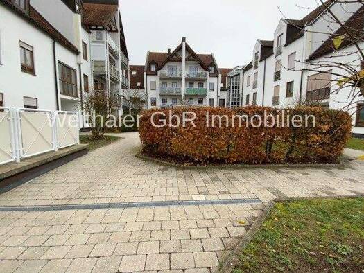 Wohnung zum Kauf 179.800 € 2 Zimmer 48 m² 1. Geschoss Neutraubling 93073