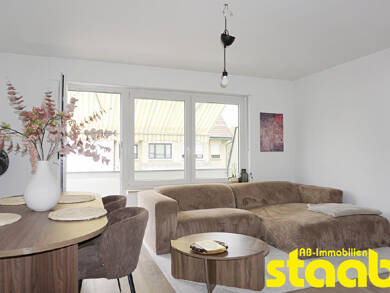 Wohnung zur Miete 930 € 3 Zimmer 74,9 m² 1. Geschoss frei ab 01.09.2025 Aschaffenburg 63741