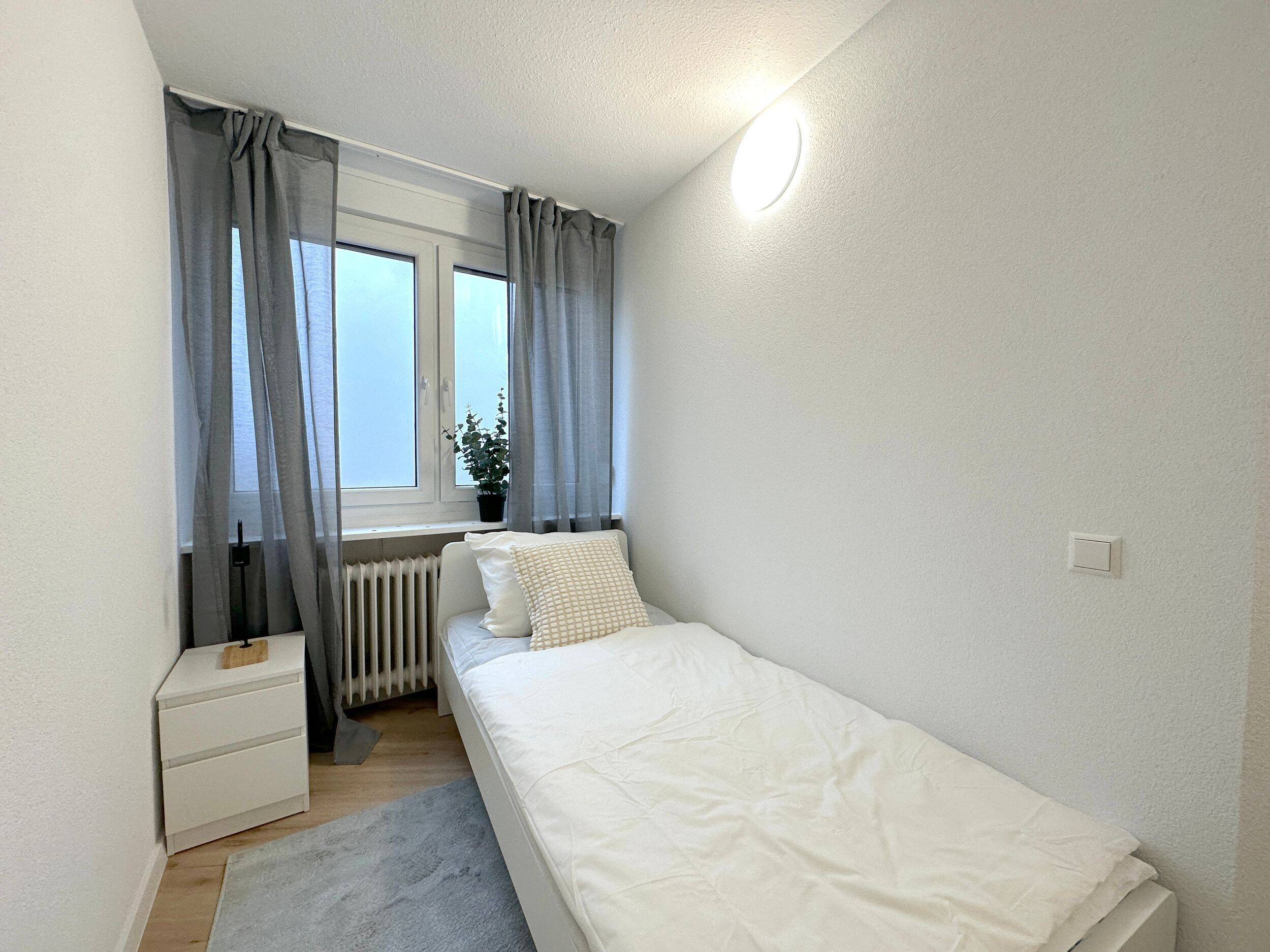 Wohnung zur Miete 465 € 3 Zimmer 10 m²<br/>Wohnfläche 12.<br/>Geschoss ab sofort<br/>Verfügbarkeit Otto-Hahn-Platz 3 Emmertsgrund Heidelberg 69126
