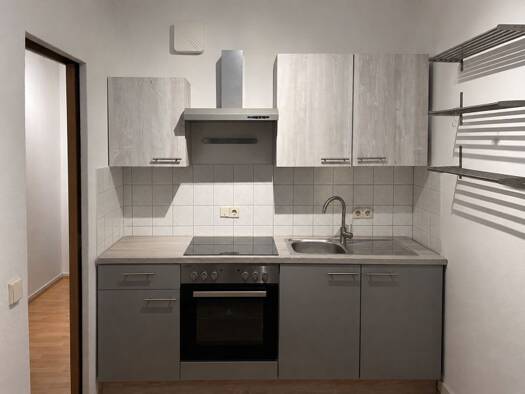 Wohnung zur Miete 334 € 3 Zimmer 52,2 m² 2. Geschoss frei ab 01.10.2026 Havannaer Straße 40 Moskauer Platz Erfurt 99091