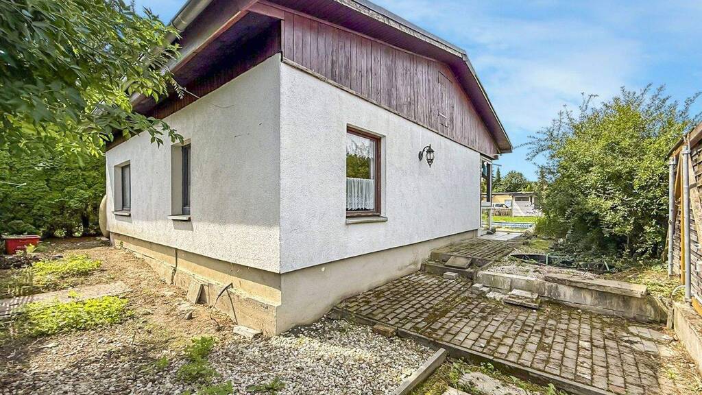 Einfamilienhaus zum Kauf 129.500 € 4 Zimmer 123,6 m² 530 m² Grundstück Großpösna 04463