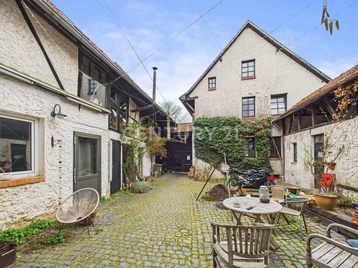 Immobilie in Reinheim - Charmanter Vierseithof mit bis zu drei Einheiten - Bild 4