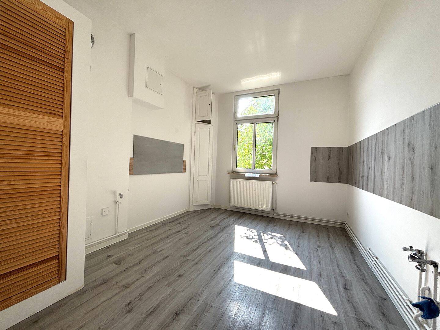 Schöne geräumige Altbauwohnung im beliebten Stadtfeld – Schillerstr. 31, 39108 Magdeburg – Vorschaubild 7