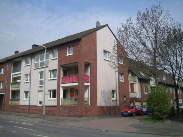 Wohnung zur Miete nur mit Wohnberechtigungsschein 314 € 2,5 Zimmer 55,8 m² 2. Geschoss Alsenstraße 1 Untermeiderich Duisburg 47137