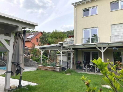 Reihenendhaus zum Kauf 6 Zimmer 181,1 m² 577 m² Grundstück Zwätzen Jena 07743