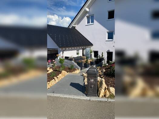 Mehrfamilienhaus zum Kauf 549.000 € 8 Zimmer 275 m² 540 m² Grundstück Schwenningen 72477