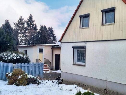 Doppelhaushälfte zum Kauf 169.000 € 4 Zimmer 80 m² 794 m² Grundstück Gorbitz-Süd Dresden 01169