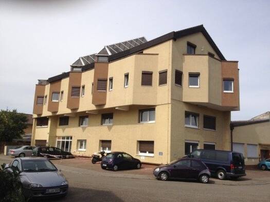 Mehrfamilienhaus zum Kauf provisionsfrei 1.049 m² 686 m² Grundstück Rostocker Straße 13 Hockenheim 68766