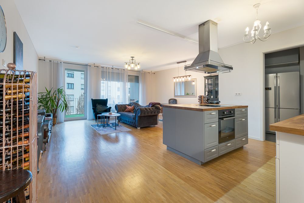 Wohnung zum Kauf 890.000 € 5 Zimmer 131 m²<br/>Wohnfläche 3.<br/>Geschoss Bockenheim Frankfurt am Main 60486