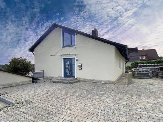 Einfamilienhaus zum Kauf 649.000 € 9 Zimmer 268 m² 698 m² Grundstück Weilersbach 91365