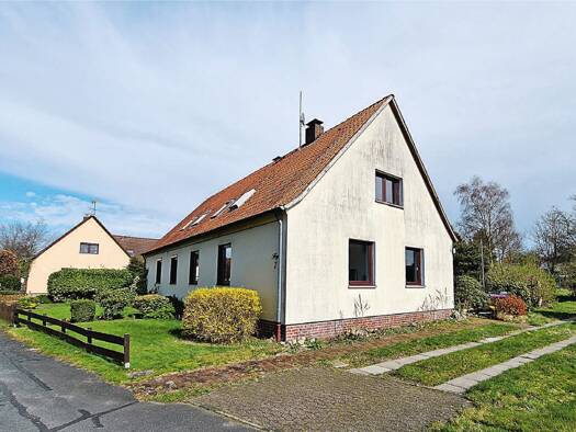 Einfamilienhaus zum Kauf 29.000 € 1 Zimmer 73 m² 1.049 m² Grundstück Ankerstraße 7 Hipstedt Hipstedt 27432