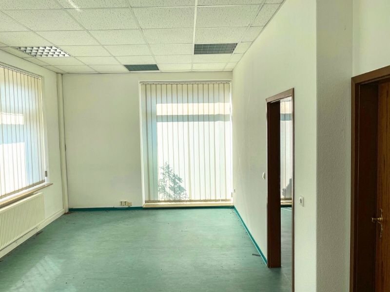 Büro-/Praxisfläche zum Kauf 140.000 € 106 m²<br/>Bürofläche Bischofswerda Bischofswerda 01877