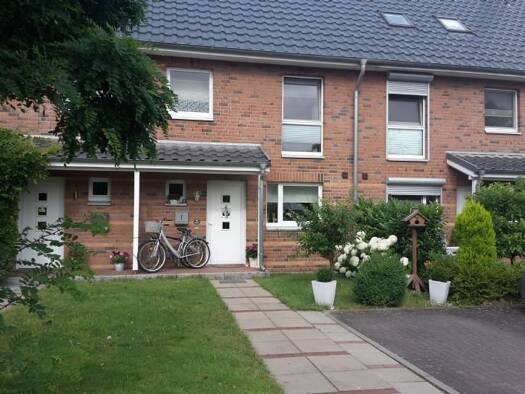 Reihenmittelhaus zur Miete 1.389 € 4 Zimmer 99,2 m² frei ab 01.05.2026 Bargteheide 22941