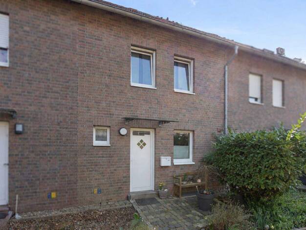 Reihenmittelhaus zum Kauf 425.000 € 6,5 Zimmer 140 m² 220 m² Grundstück Kirchlinde Dortmund 44379