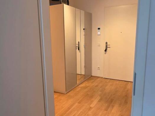 Wohnung zur Miete 1.350 € 2 Zimmer 60 m² 2. Geschoss frei ab 01.11.2026 Lindenthal Lindenthal 50935