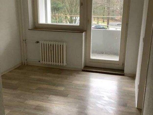 Wohnung zur Miete nur mit Wohnberechtigungsschein 227 € 1,5 Zimmer 46 m² 3. Geschoss frei ab 08.03.2026 Banater Weg 17 Baumheide Bielefeld 33609