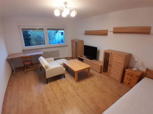 WG-Zimmer zur Miete 500 € 20 m² Geschoss 1/4 frei ab sofort Griesheim Frankfurt am Main 65933