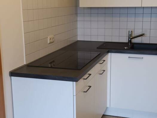 Wohnung zur Miete 450 € 2 Zimmer 77 m² Geschoss -1/3 frei ab 01.06.2026 Ebern 96106