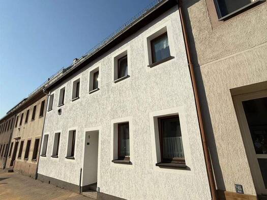 Einfamilienhaus zum Kauf 109.000 € 8 Zimmer 170 m² 130 m² Grundstück frei ab sofort Mittweida 09648