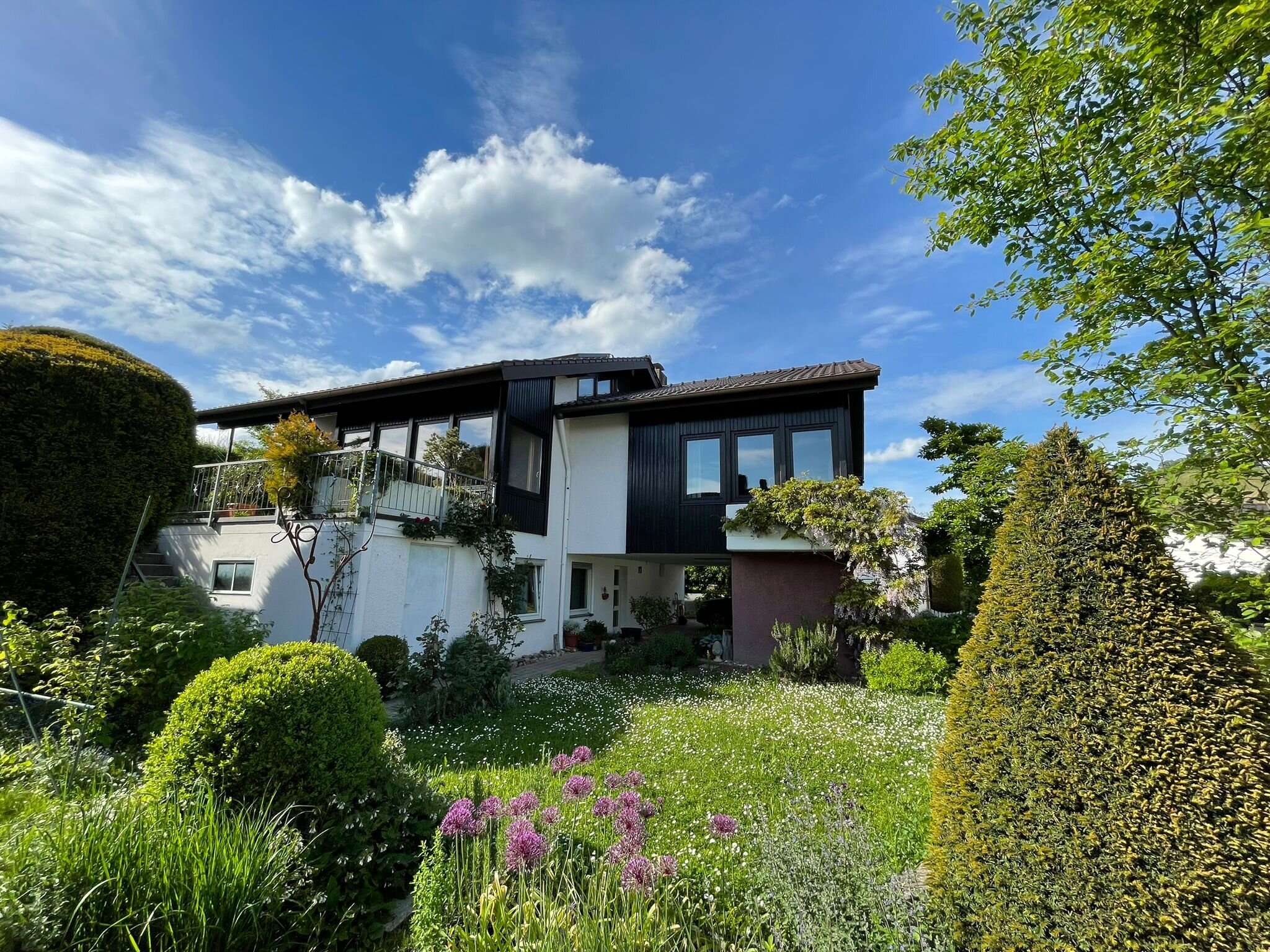 Einfamilienhaus zum Kauf provisionsfrei 849.000 € 7,5 Zimmer 230 m²<br/>Wohnfläche 544 m²<br/>Grundstück Alte Bahn 11 Beilstein Beilstein 71717