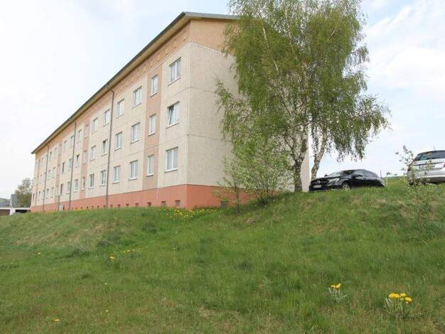 Wohnanlage zum Kauf als Kapitalanlage geeignet 945.000 € 65 Zimmer 1.359,7 m² 4.184 m² Grundstück Schmiedefeld 98739