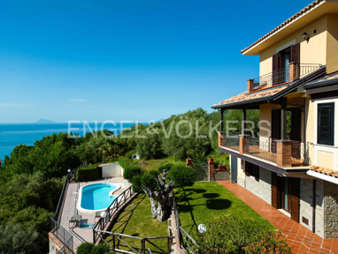 Villa zum Kauf 560.000 € 9 Zimmer 195 m² 450 m² Grundstück frei ab sofort Contrada Scafa 237 Capo d&#39;Orlando 98071