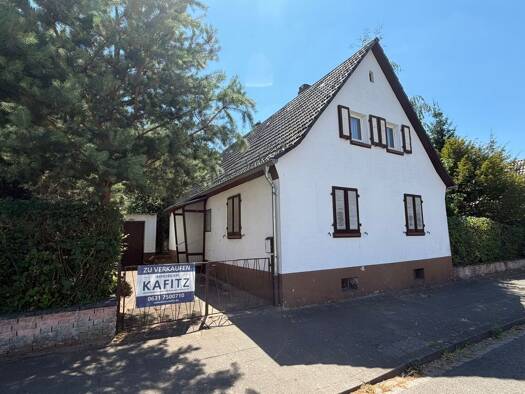 Einfamilienhaus zum Kauf 240.000 € 6 Zimmer 109 m² 699 m² Grundstück Innenstadt Kaiserslautern 67663