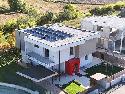 Haus zum Kauf 870.000 € 330 m² 600 m² Grundstück San Giovanni Lupatoto 37057