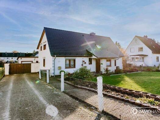 Einfamilienhaus zum Kauf 179.000 € 7 Zimmer 145 m² 1.611 m² Grundstück Unterlüß Südheide 29345