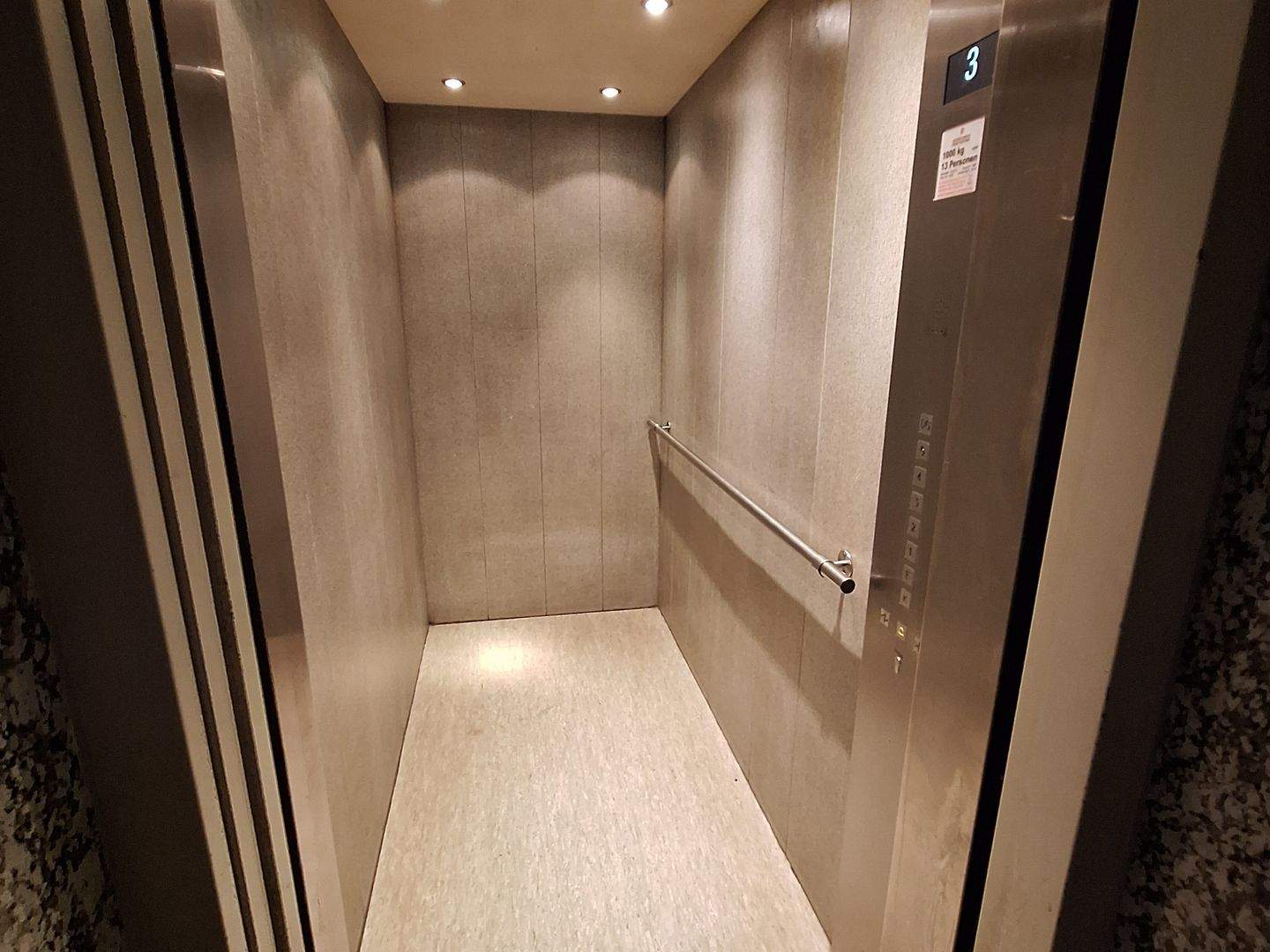 Property thumbnail 13