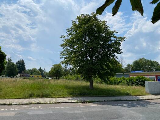 Grundstück zum Kauf 96.900 € 740 m² Grundstück Lucka 04613