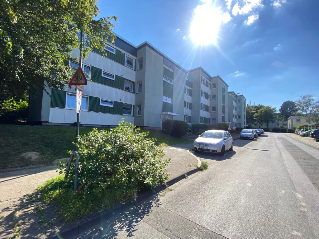 Wohnung zum Kauf provisionsfrei 379.000 € 7 Zimmer 120 m²<br/>Wohnfläche 3.<br/>Geschoss Hülsmeyerstraße 23 Ludenberg Düsseldorf 40629