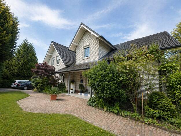Einfamilienhaus zum Kauf 459.000 € 8 Zimmer 272 m² 3.461 m² Grundstück Westrhauderfehn Rhauderfehn 26817