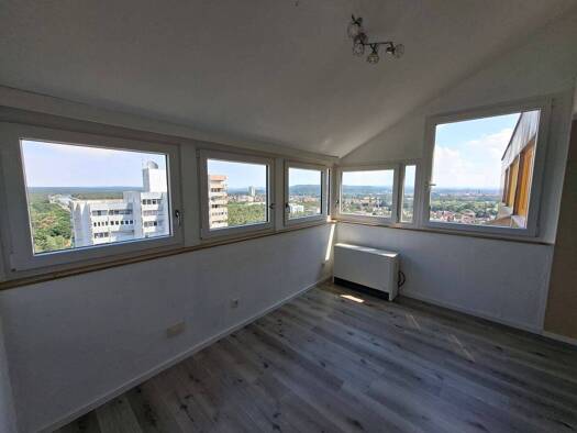 Wohnung zur Miete 1.290 € 4 Zimmer 108 m² Geschoss 17/18 frei ab 01.08.2026 Am Europakanal 38 Büchenbach Erlangen 91056