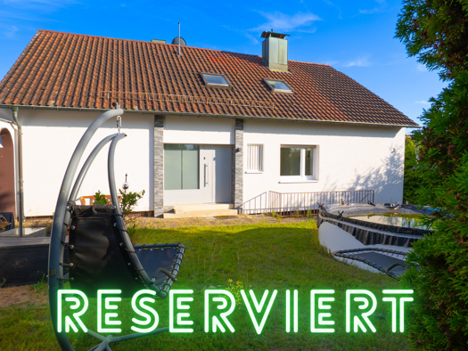 Mehrfamilienhaus zum Kauf 669.000 € 9 Zimmer 200 m² 1.079 m² Grundstück Engelsbrand 75331