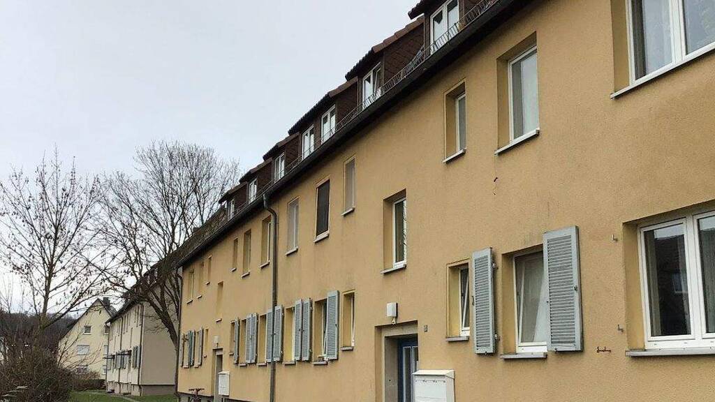 Wohnung zur Miete 260 € 3 Zimmer 45,3 m² Finkenstraße 13 Rotenburg Rotenburg a. d. Fulda 36199