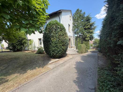Mehrfamilienhaus zum Kauf 280.000 € 6 Zimmer 141 m² 741 m² Grundstück Wittenberger Straße 19 Obernbeck Löhne 32584
