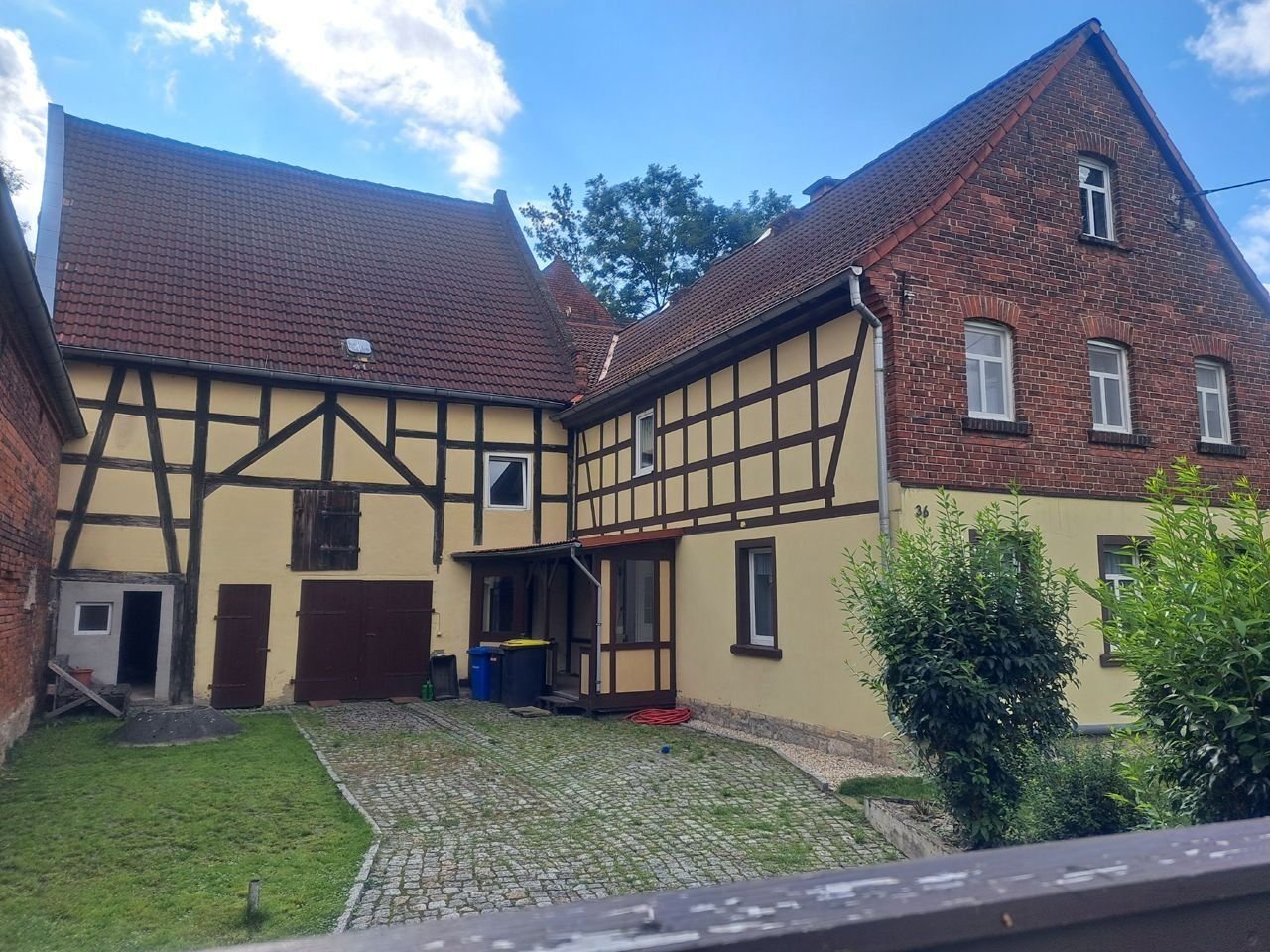 Bauernhaus zum Kauf 140.000 € 5 Zimmer 120 m²<br/>Wohnfläche 460 m²<br/>Grundstück Dorfstraße Petersberg Petersberg 07616