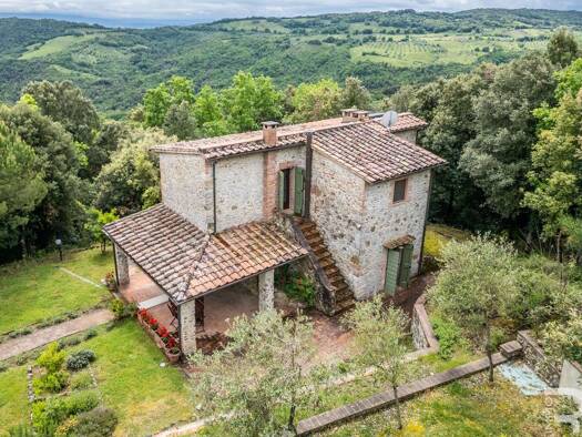 Haus zum Kauf 420.000 € 2 Zimmer 155 m² 14.000 m² Grundstück frei ab sofort Civitella Paganico