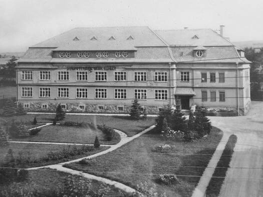 Immobilie zum Kauf 965.000 € 11 Zimmer 618 m² 6.630 m² Grundstück Jahnsdorf Jahnsdorf/Erzgeb. 09387