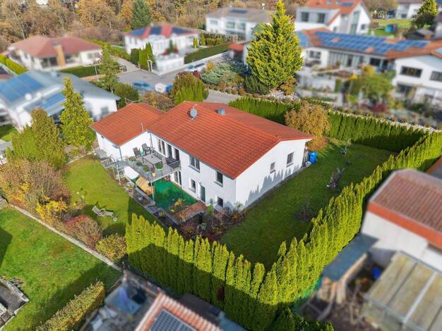 Einfamilienhaus zum Kauf 539.900 € 6,5 Zimmer 185,2 m² 735 m² Grundstück frei ab 01.04.2026 Baustetten Laupheim-Baustetten 88471