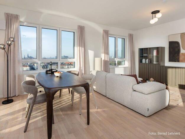 Wohnung zur Miete - Erstbezug 1.739 € 2 Zimmer 87 m² 8. Geschoss frei ab sofort Bonner Str. 168 Bayenthal Köln 50968