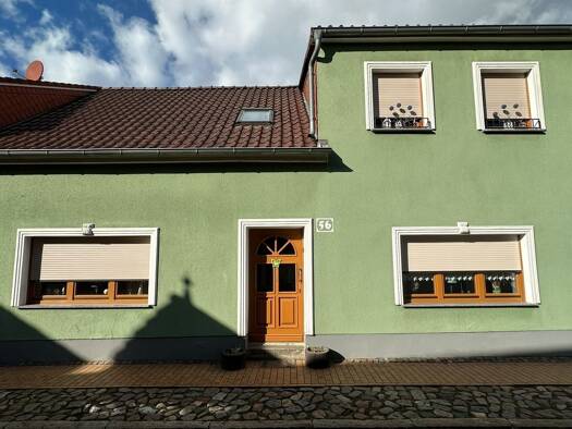 Reihenhaus zum Kauf provisionsfrei 299.000 € 7 Zimmer 215 m² 757 m² Grundstück frei ab sofort Grimmen Grimmen 18507